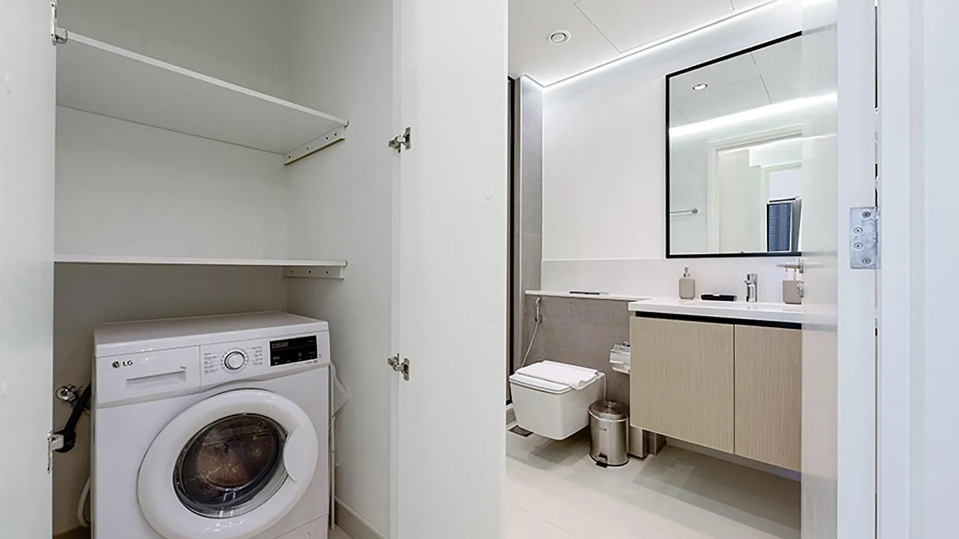Stayis -Spacious & Luxury 1 Bedroom Room Apartment Dubai